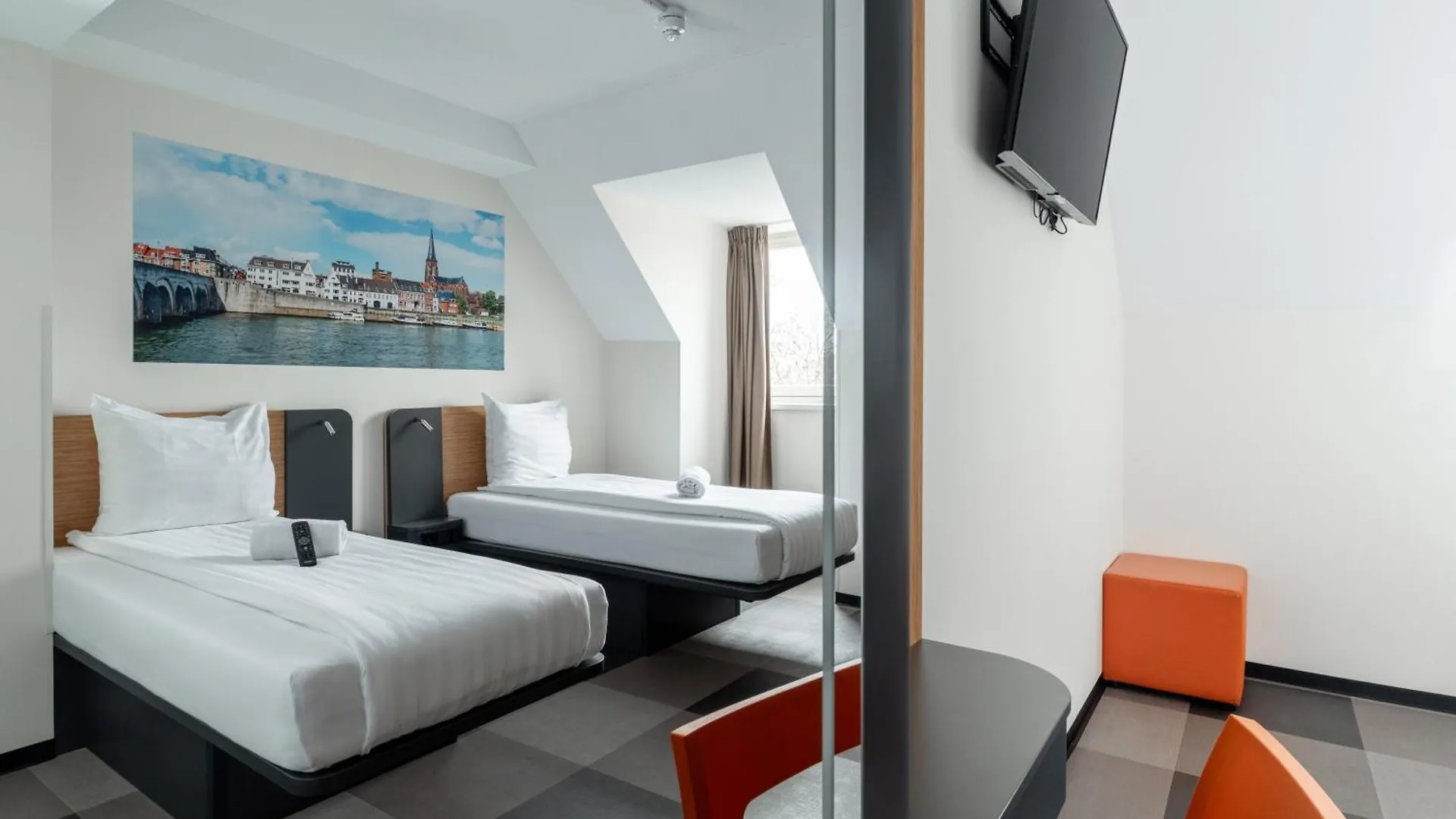 Easyhotel Maastricht City Centre