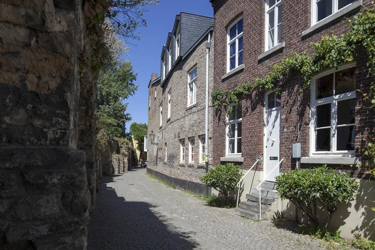 easyHotel Maastricht City Centre Niederlande