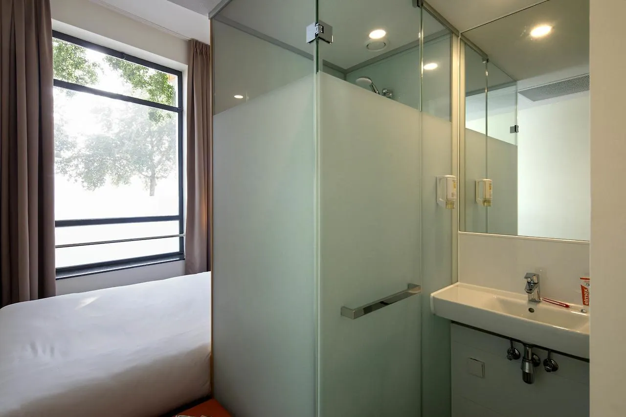 ** Hotel Easyhotel Maastricht City Centre Netherlands