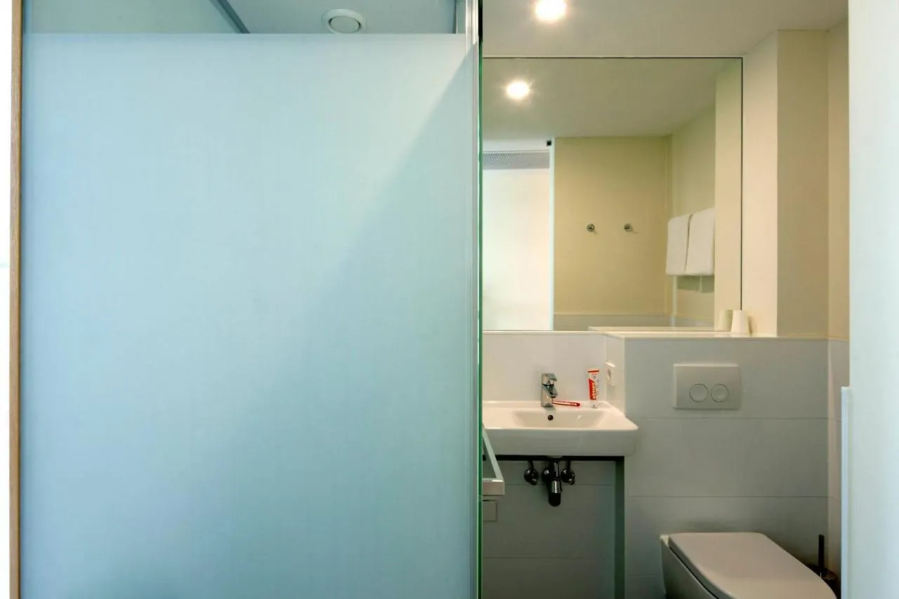 Easyhotel Maastricht City Centre 2*,  Netherlands