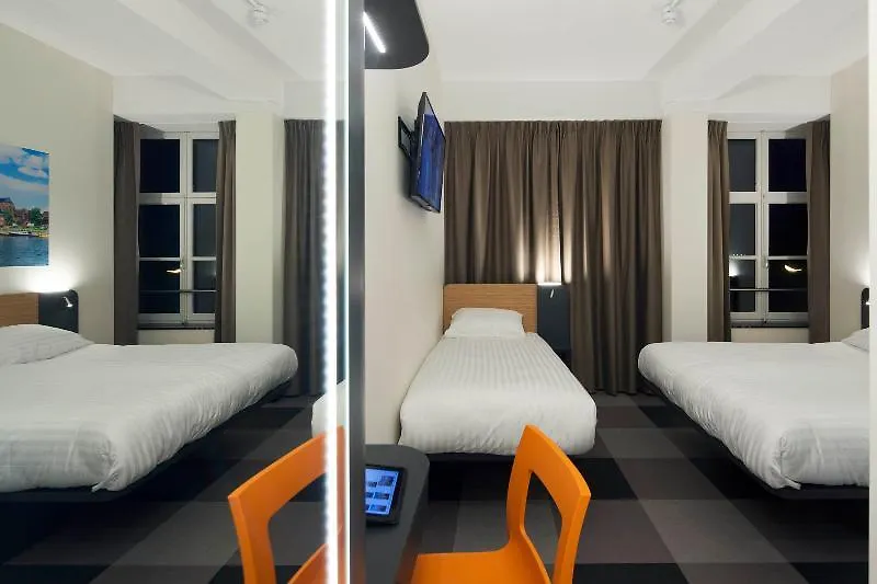Easyhotel Maastricht City Centre 2*,  Netherlands