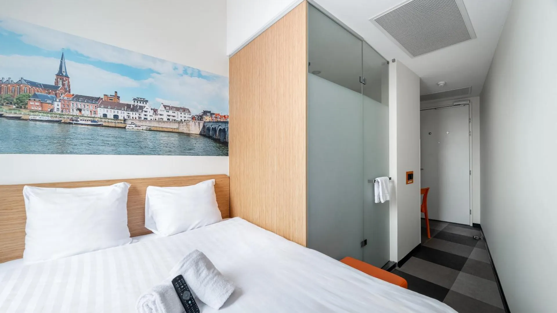 Easyhotel Maastricht City Centre